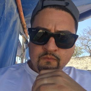 Meet your Posher, Gerardo